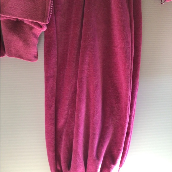 NEW! Another love 3 piece set! 💕💕💕 - Picture 11 of 16